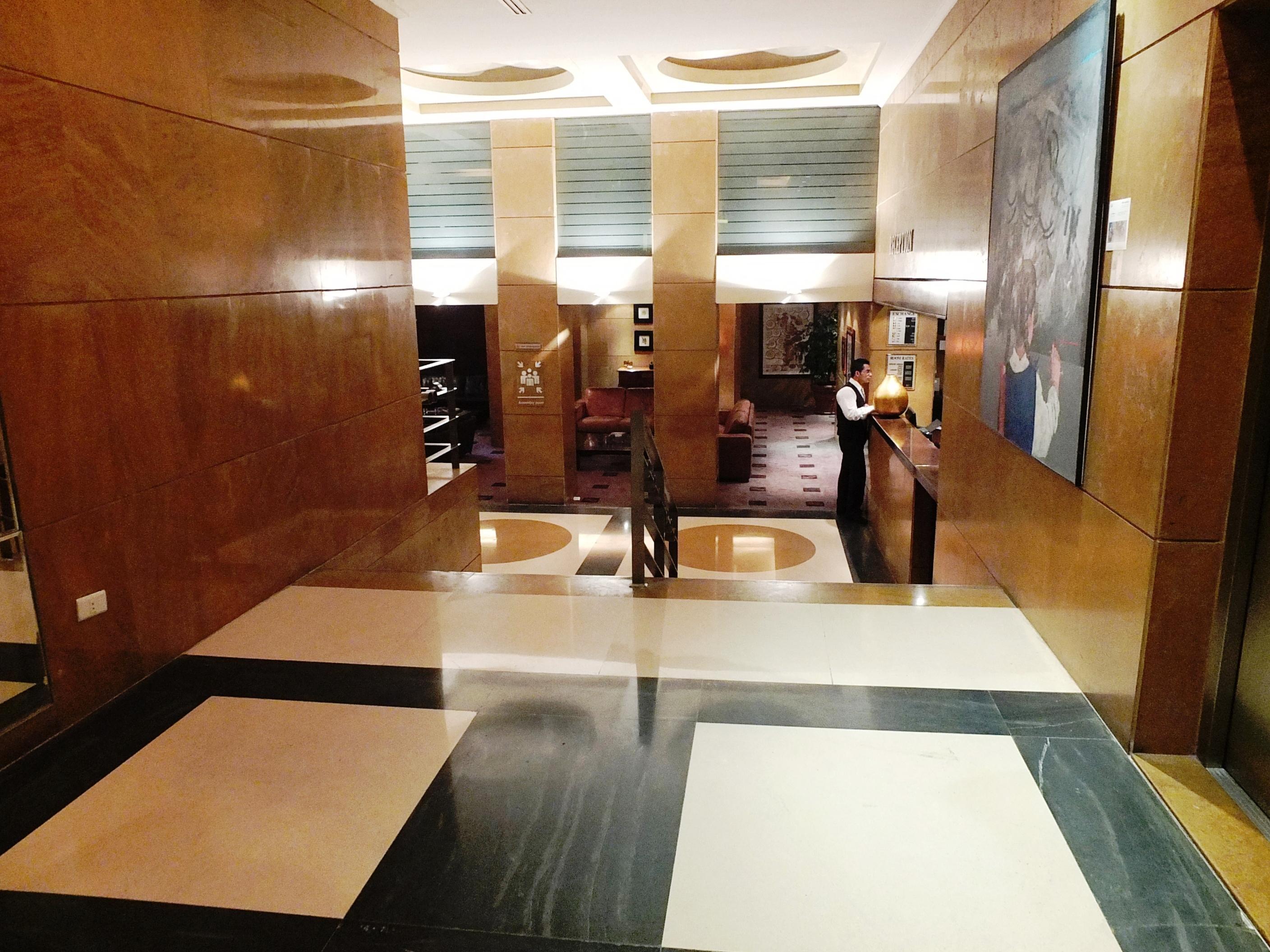 Plaza Hotel Beirut Exterior photo