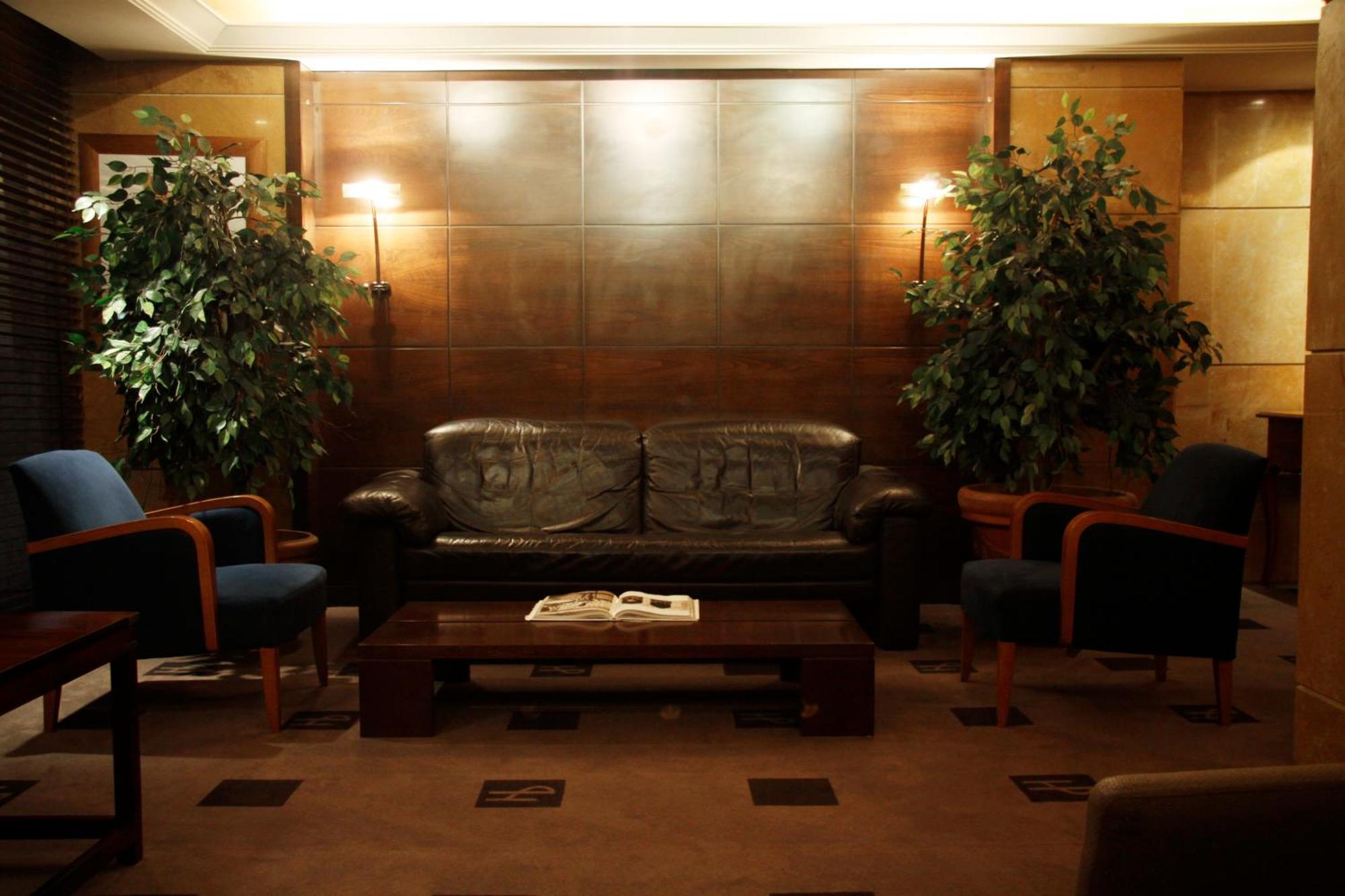 Plaza Hotel Beirut Exterior photo