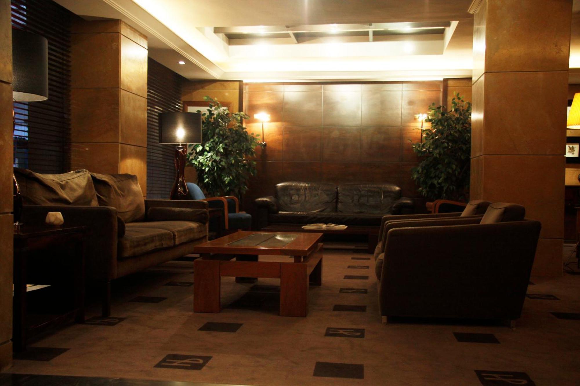 Plaza Hotel Beirut Exterior photo